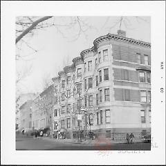 [East side of Clinton Street.]