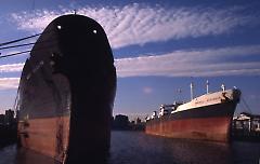 [Mount Navigator and Vantage Defender ships in for minor repairs]