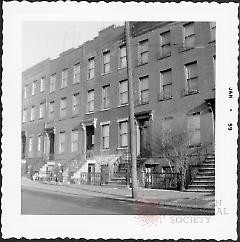 [East side of Clinton Street.]