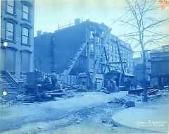 Camera at s.w. corner Joralemon St. & Garden Pl., Bkn., looking n.e.