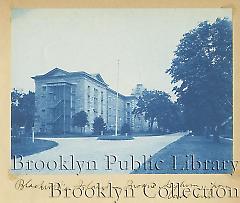 Blackwell's Island, Insane Asylum, from lower end